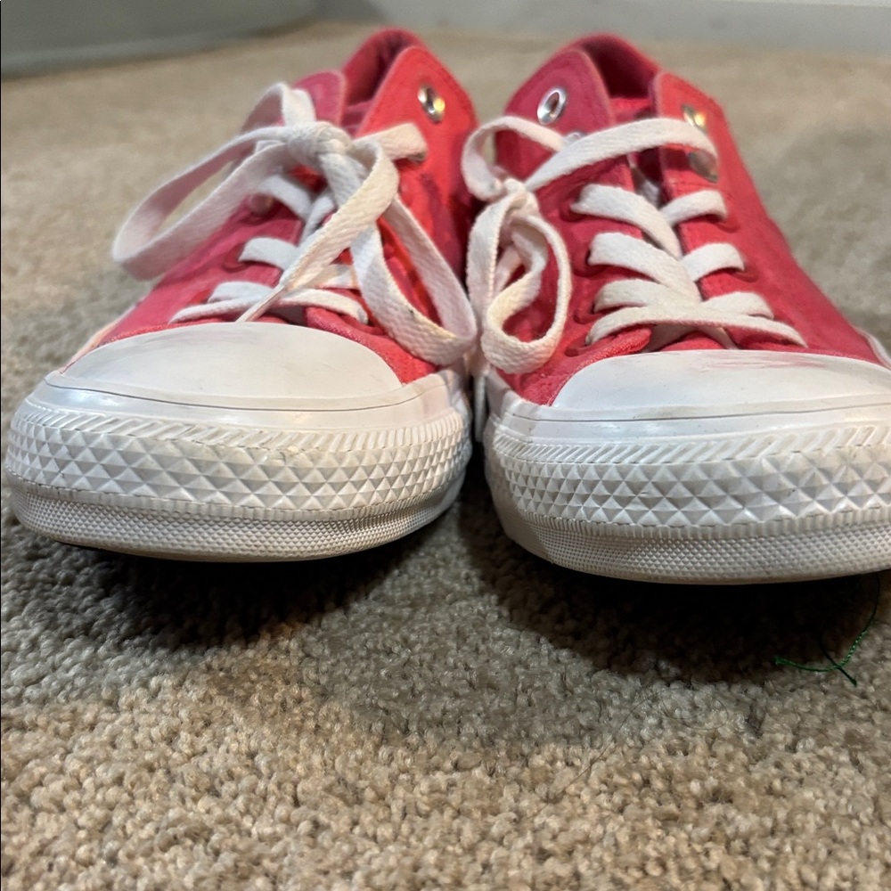Pink Converse, size 9 - Picture 5 of 10